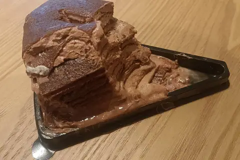 Lee's Bakery photo 4